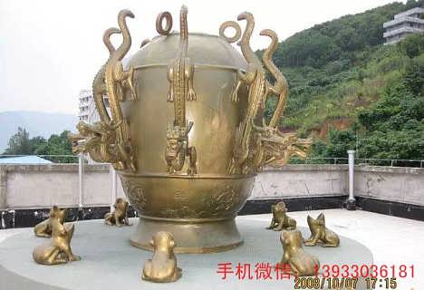 銅雕藝術與鋼雕工藝 張家界雕塑產業的傳承與創新